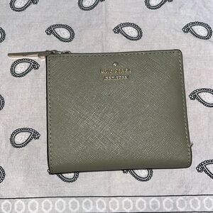Kate Spade Bifold Small Wallet in Dark Green